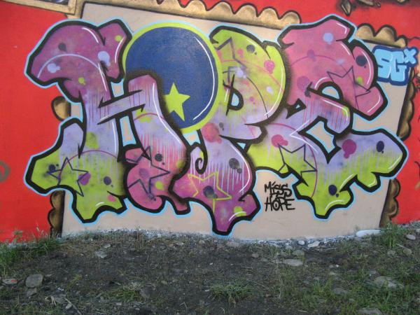 graffiti HOPE